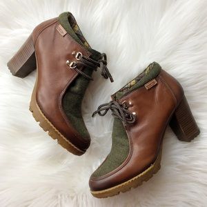 Pikolinos Connelly Lace Up Heeled Boots